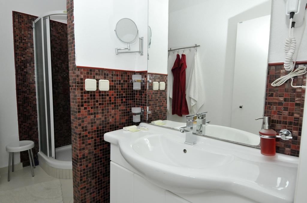 Hotel Haus Am Meer Cavtat Habitación foto